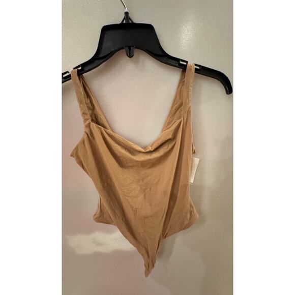 SKIMS Kim K Square Neck Bodysuit large Color Sienna - Picture 3 of 5